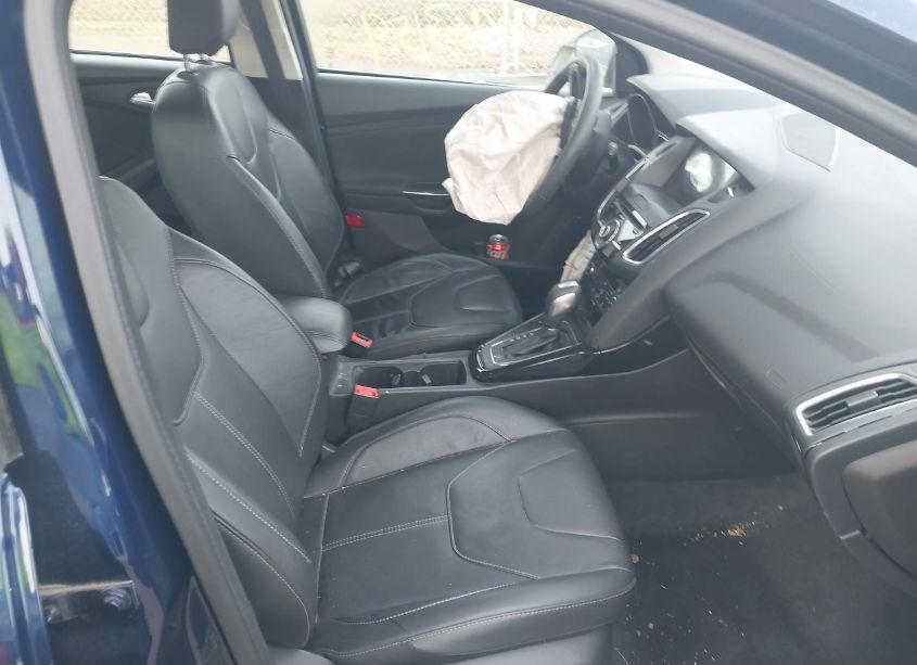 Photo 5 of 2017 Ford Focus TITANIUM (VIN 1FADP3N28HL228336)