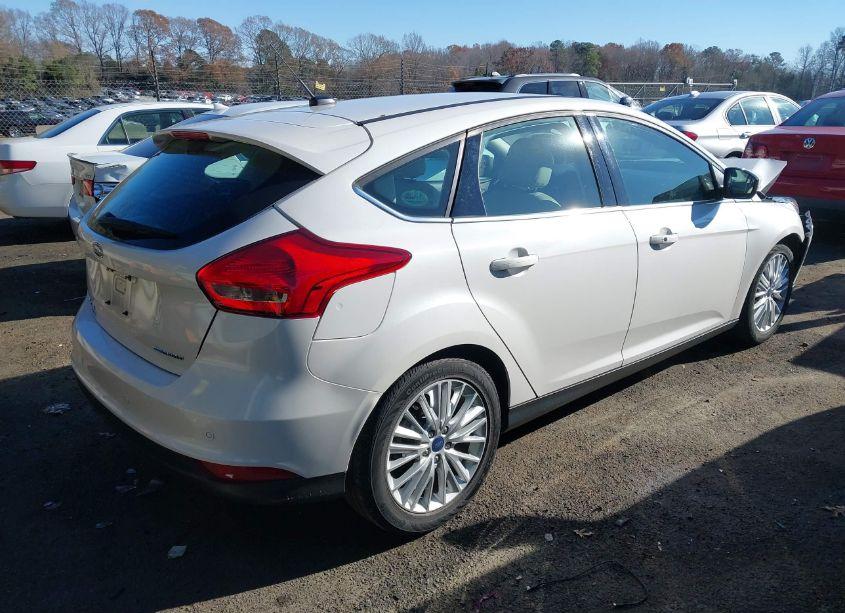 Photo 4 of 2017 Ford Focus TITANIUM (VIN 1FADP3N28HL317226)