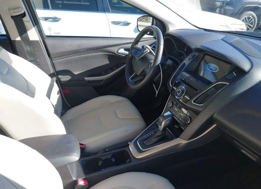 Photo 5 of 2017 Ford Focus TITANIUM (VIN 1FADP3N28HL317226)