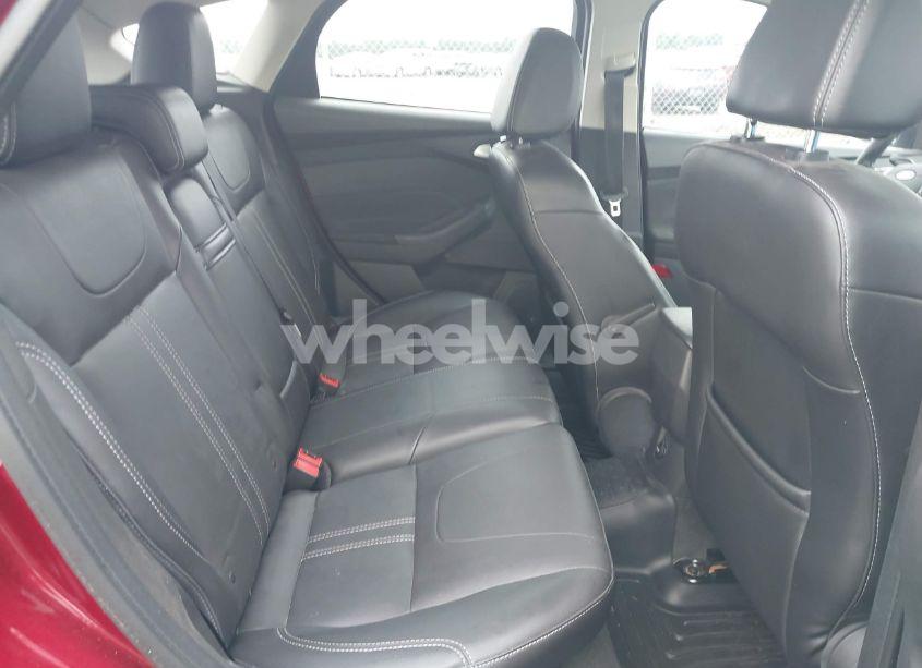 Photo 8 of 2013 Ford Focus TITANIUM (VIN 1FADP3N29DL121127)