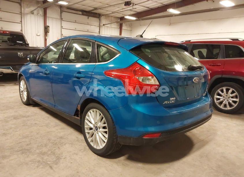 Photo 3 of 2013 Ford Focus TITANIUM (VIN 1FADP3N29DL143144)
