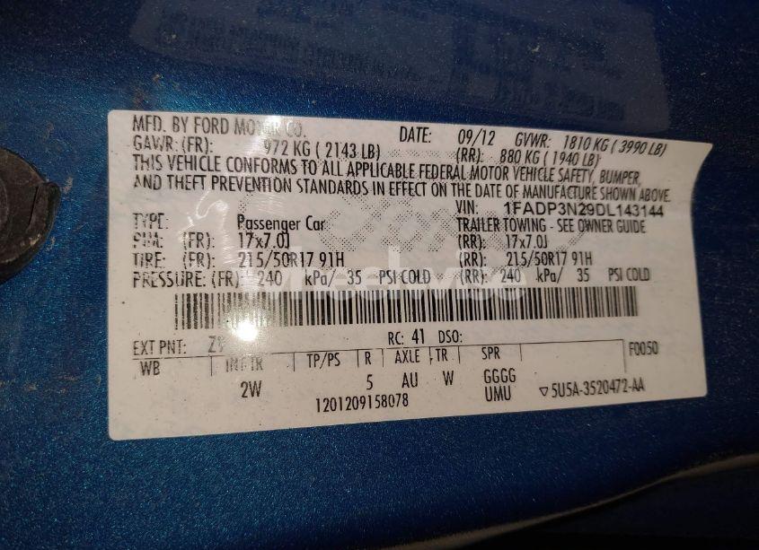 Photo 9 of 2013 Ford Focus TITANIUM (VIN 1FADP3N29DL143144)