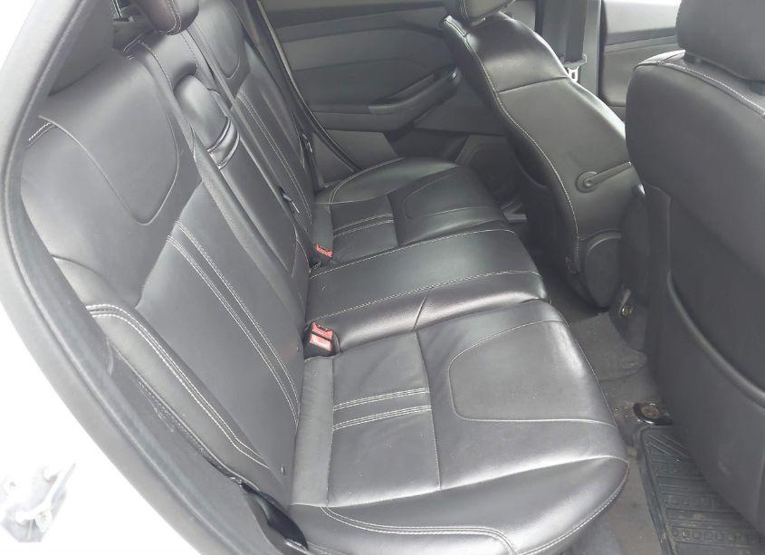 Photo 8 of 2013 Ford Focus TITANIUM (VIN 1FADP3N29DL160512)