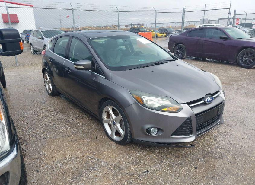 2013 Ford Focus TITANIUM (VIN 1FADP3N29DL282691) main photo