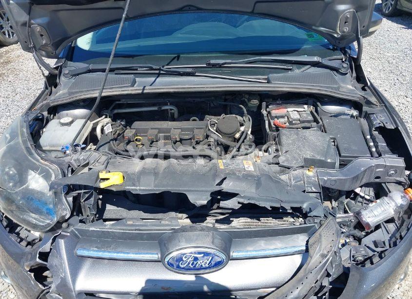 Photo 10 of 2014 Ford Focus TITANIUM (VIN 1FADP3N29EL342132)