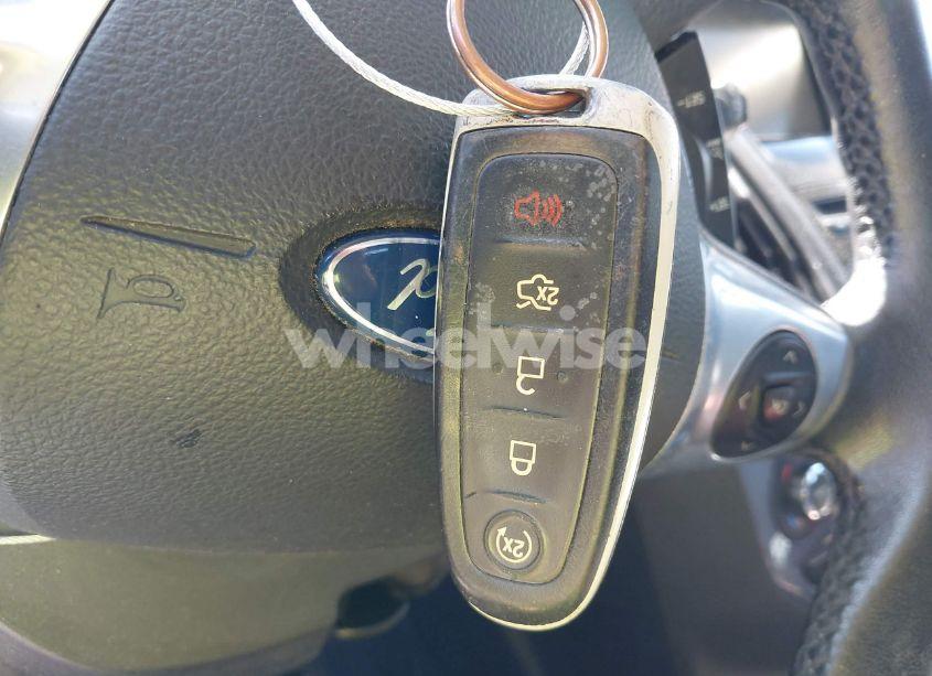 Photo 11 of 2014 Ford Focus TITANIUM (VIN 1FADP3N29EL342132)