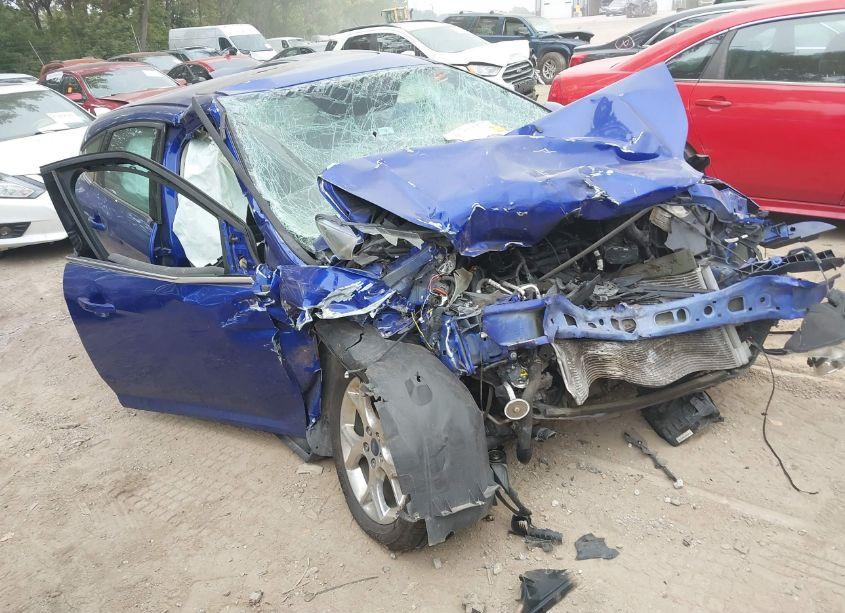 2014 Ford Focus TITANIUM (VIN 1FADP3N29EL422952) main photo