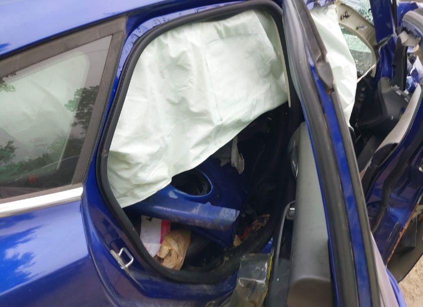 Photo 8 of 2014 Ford Focus TITANIUM (VIN 1FADP3N29EL422952)