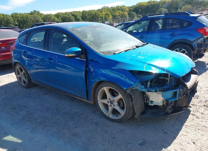 2014 Ford Focus TITANIUM (VIN 1FADP3N29EL423146) main photo