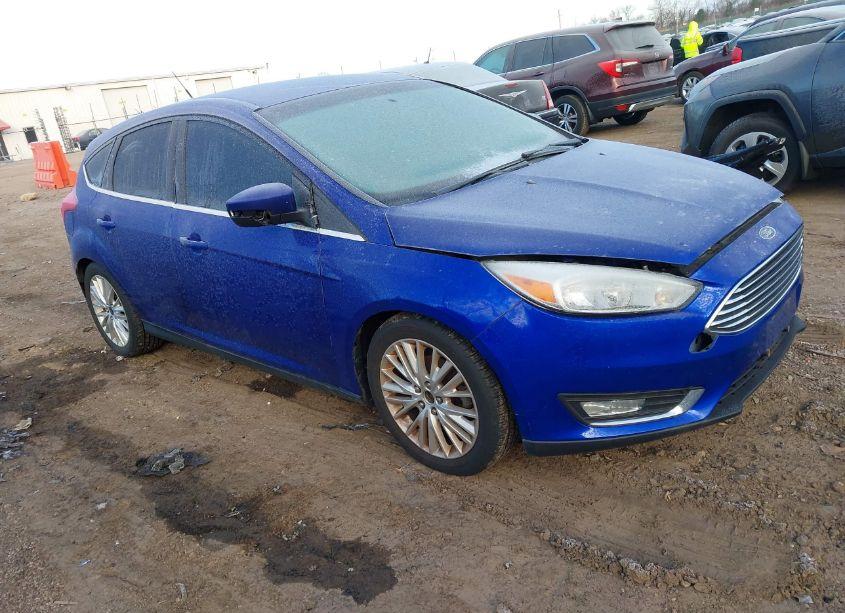 2015 Ford Focus TITANIUM (VIN 1FADP3N29FL239939) main photo