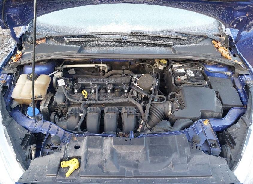 Photo 10 of 2015 Ford Focus TITANIUM (VIN 1FADP3N29FL239939)