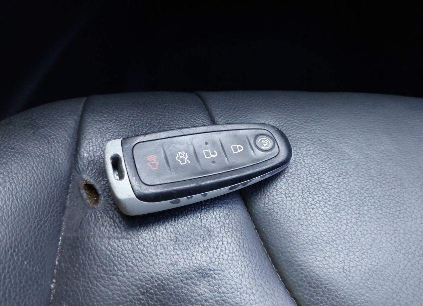 Photo 11 of 2015 Ford Focus TITANIUM (VIN 1FADP3N29FL239939)