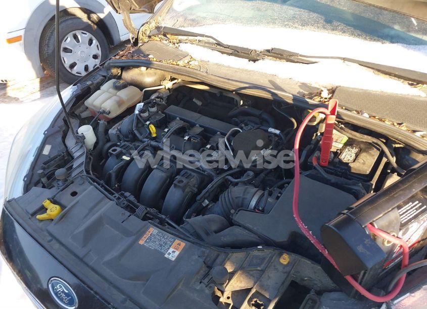 Photo 10 of 2015 Ford Focus TITANIUM (VIN 1FADP3N29FL373723)