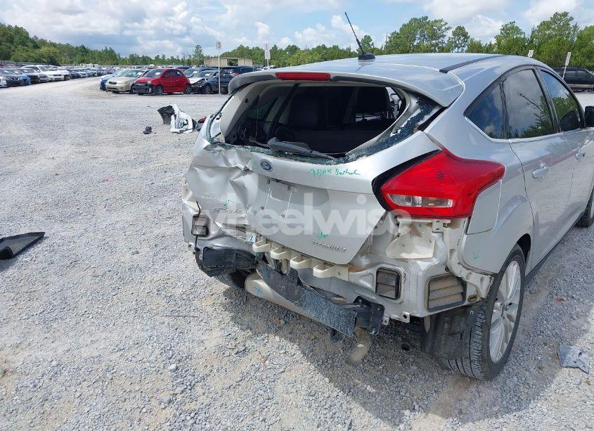 Photo 6 of 2018 Ford Focus TITANIUM (VIN 1FADP3N29JL232336)
