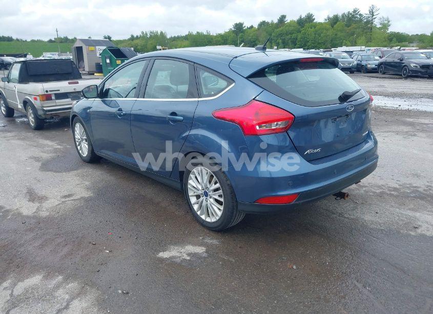 Photo 3 of 2018 Ford Focus TITANIUM (VIN 1FADP3N29JL242428)