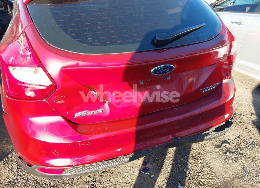 Photo 12 of 2013 Ford Focus TITANIUM (VIN 1FADP3N2XDL104465)