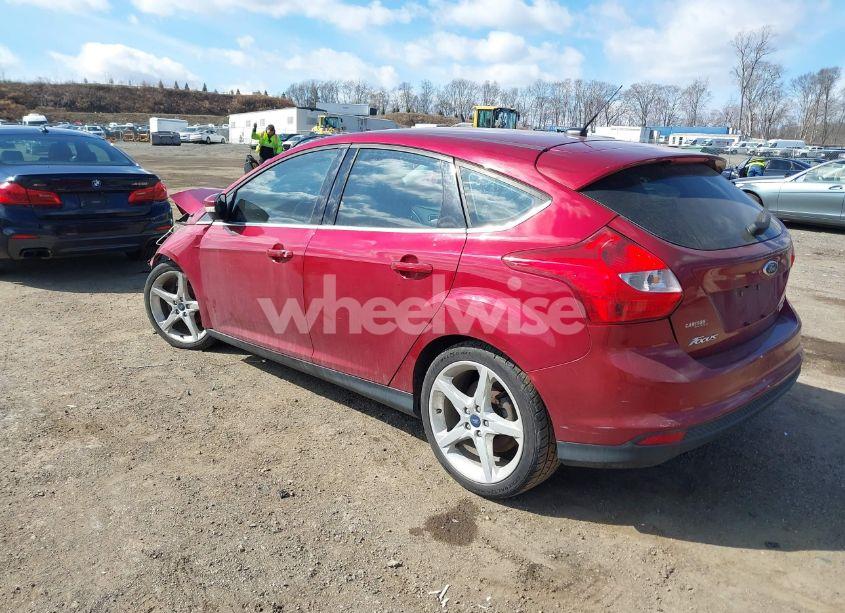 Photo 3 of 2013 Ford Focus TITANIUM (VIN 1FADP3N2XDL168103)