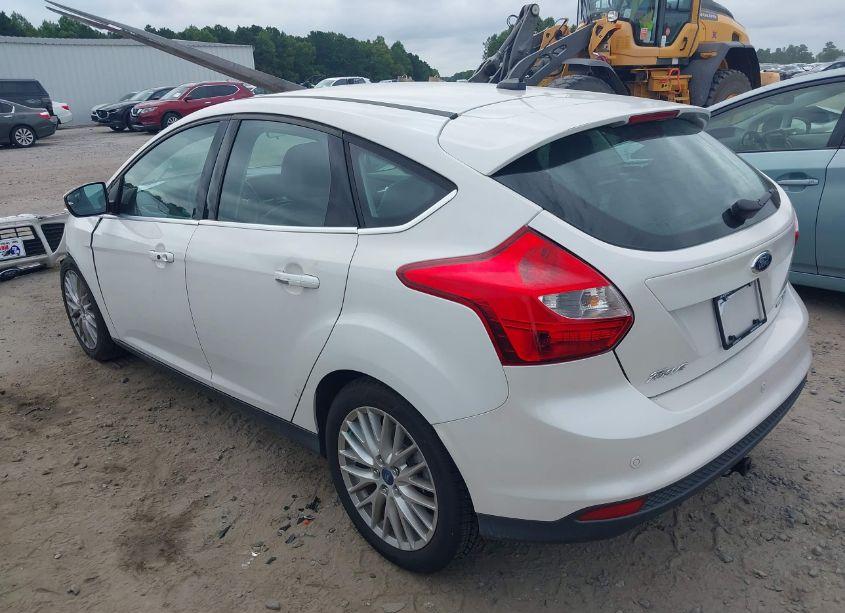 Photo 3 of 2013 Ford Focus TITANIUM (VIN 1FADP3N2XDL206932)