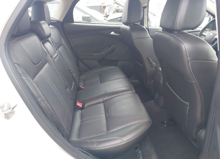 Photo 8 of 2013 Ford Focus TITANIUM (VIN 1FADP3N2XDL206932)