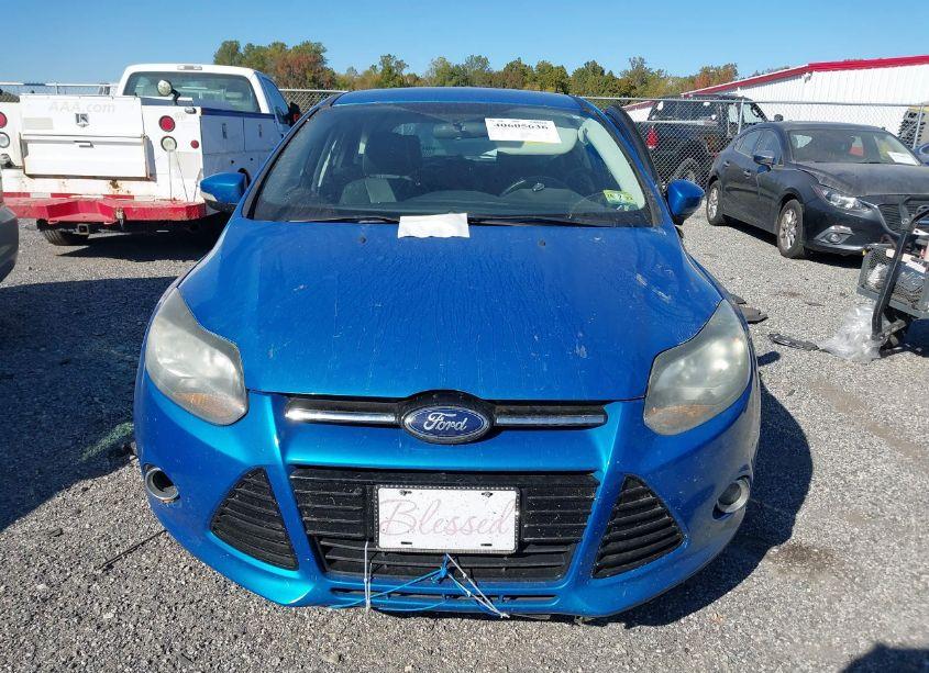 Photo 12 of 2014 Ford Focus TITANIUM (VIN 1FADP3N2XEL134695)