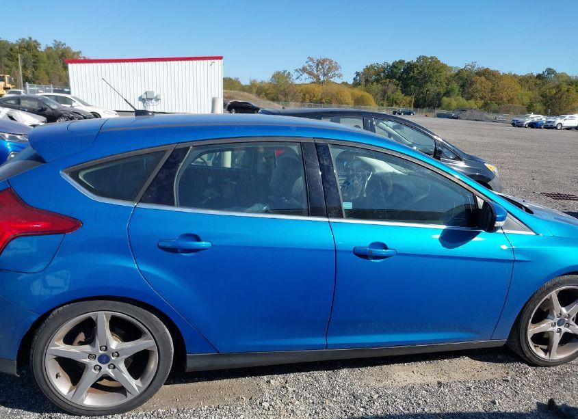 Photo 13 of 2014 Ford Focus TITANIUM (VIN 1FADP3N2XEL134695)