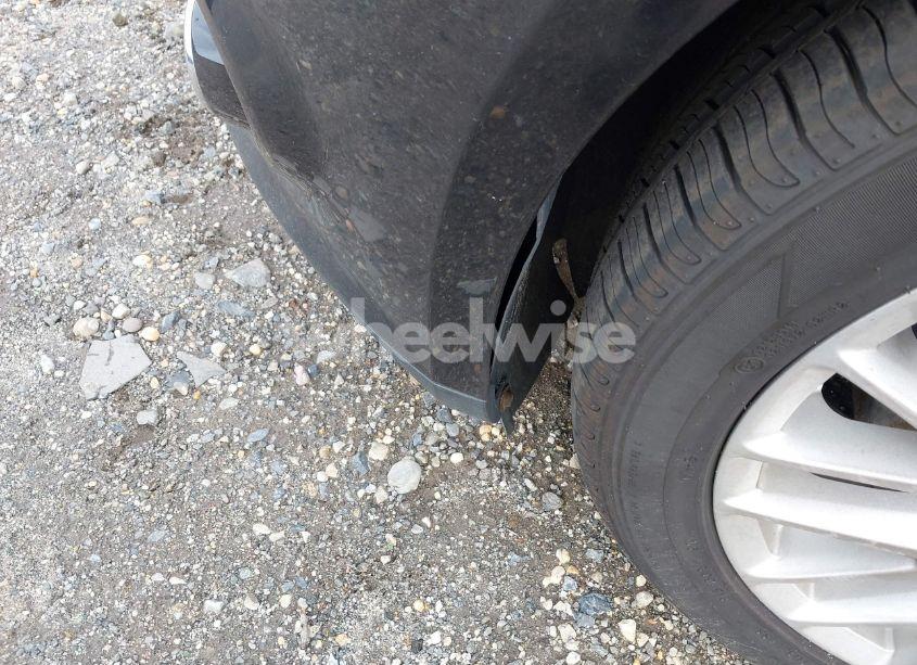 Photo 6 of 2014 Ford Focus TITANIUM (VIN 1FADP3N2XEL435032)