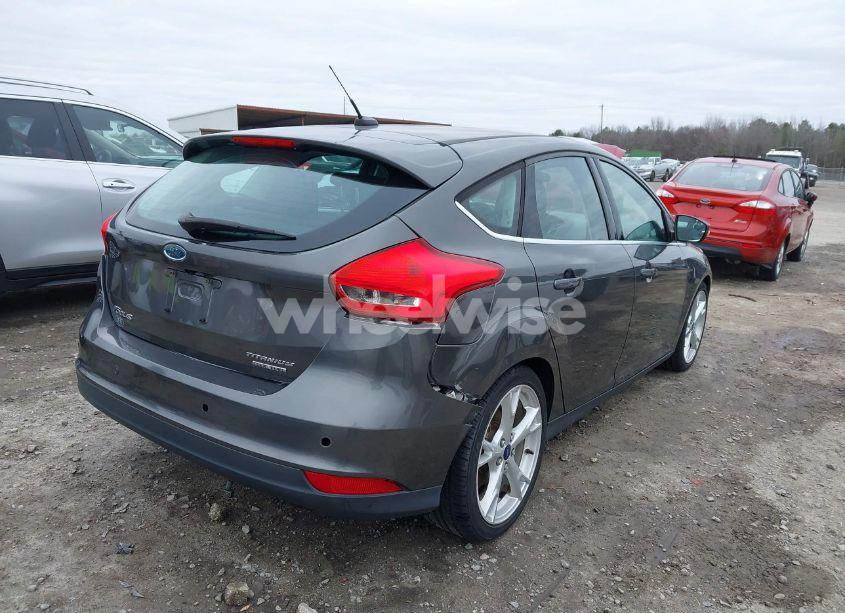 Photo 4 of 2015 Ford Focus TITANIUM (VIN 1FADP3N2XFL227573)
