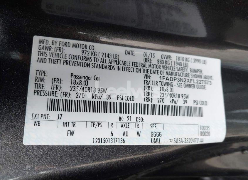 Photo 9 of 2015 Ford Focus TITANIUM (VIN 1FADP3N2XFL227573)