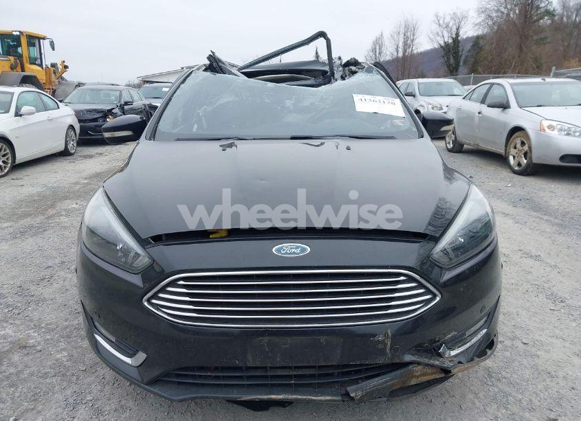 Photo 13 of 2015 Ford Focus TITANIUM (VIN 1FADP3N2XFL259357)