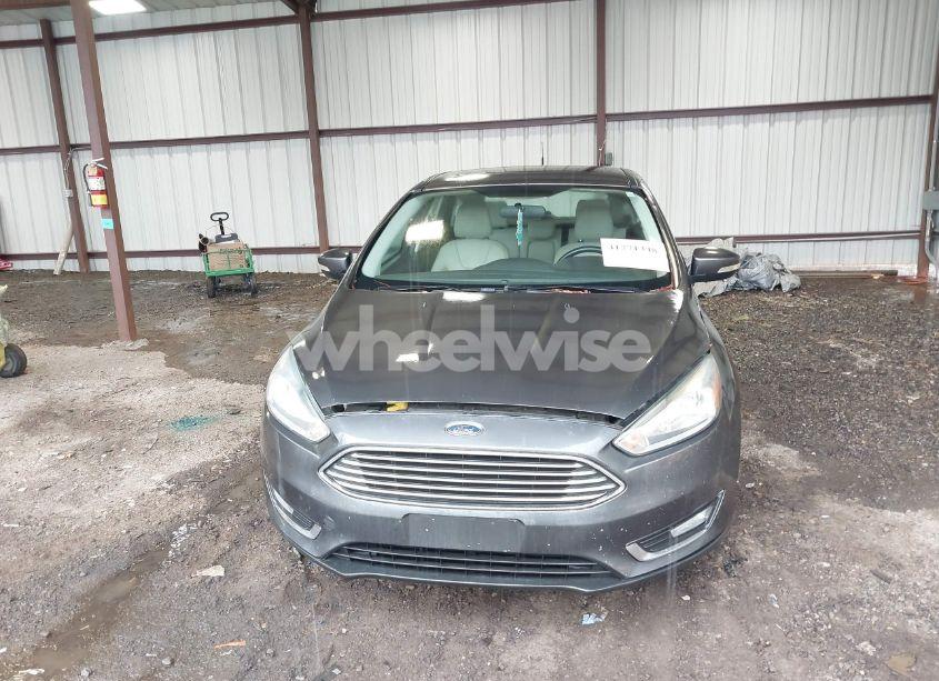 Photo 6 of 2016 Ford Focus TITANIUM (VIN 1FADP3N2XGL299584)