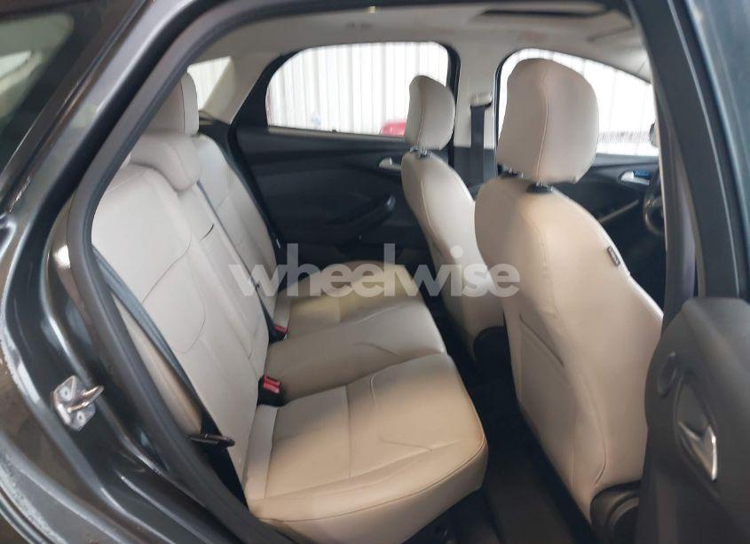 Photo 8 of 2016 Ford Focus TITANIUM (VIN 1FADP3N2XGL299584)