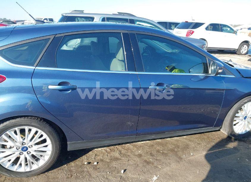 Photo 14 of 2018 Ford Focus TITANIUM (VIN 1FADP3N2XJL279326)