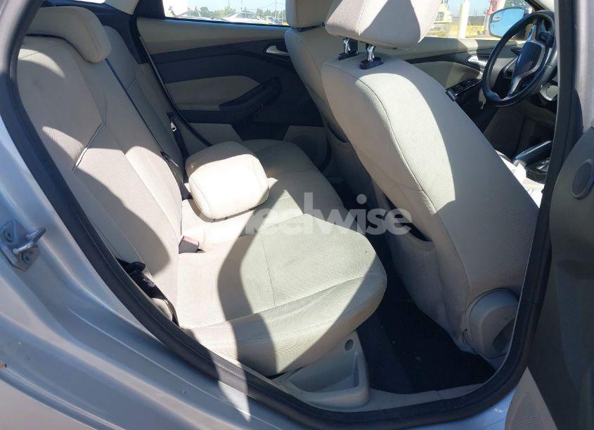 Photo 8 of 2013 Ford Focus ELECTRIC (VIN 1FADP3R40DL364398)