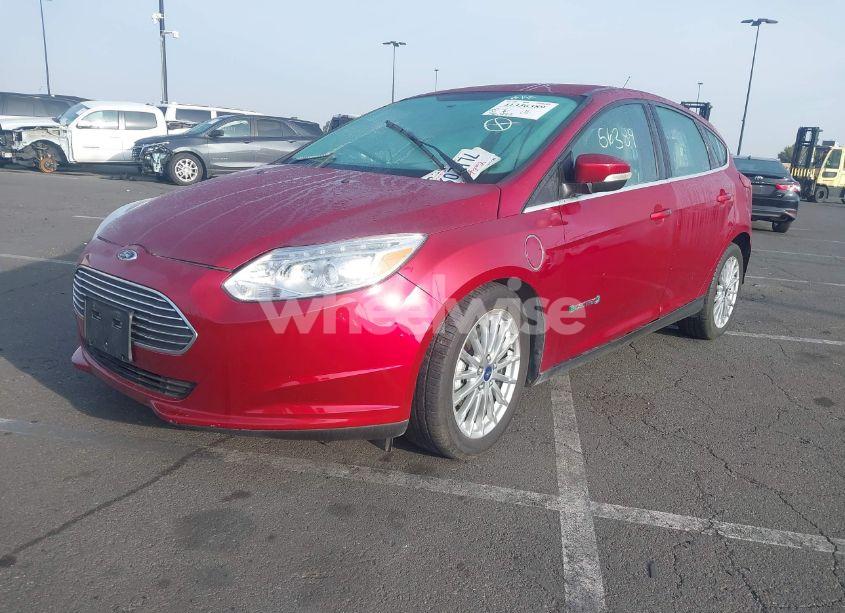 Photo 2 of 2015 Ford Focus ELECTRIC (VIN 1FADP3R40FL232082)