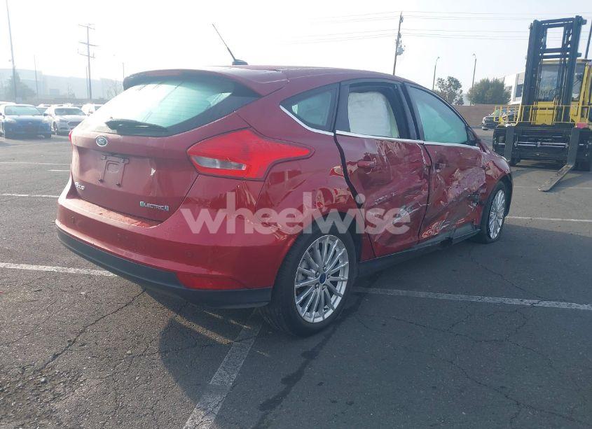 Photo 4 of 2015 Ford Focus ELECTRIC (VIN 1FADP3R40FL232082)