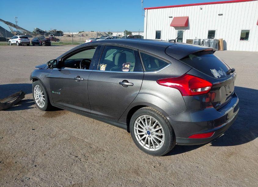 Photo 3 of 2015 Ford Focus ELECTRIC (VIN 1FADP3R42FL208835)