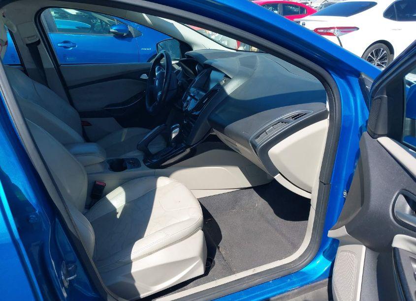Photo 5 of 2013 Ford Focus ELECTRIC (VIN 1FADP3R44DL222541)