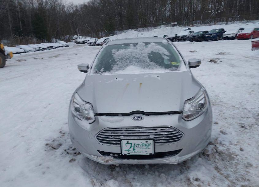 Photo 6 of 2016 Ford Focus ELECTRIC (VIN 1FADP3R45GL388281)