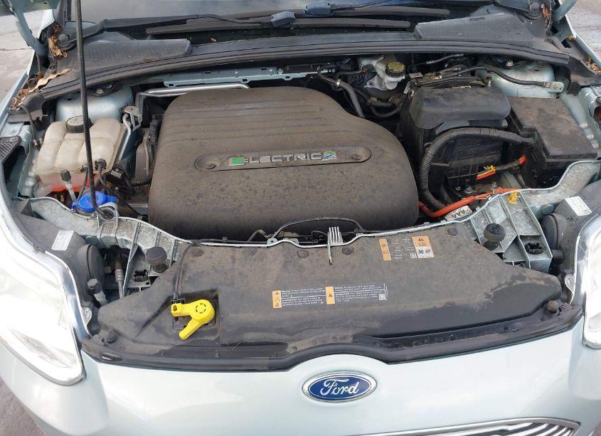 Photo 10 of 2013 Ford Focus ELECTRIC (VIN 1FADP3R46DL313973)