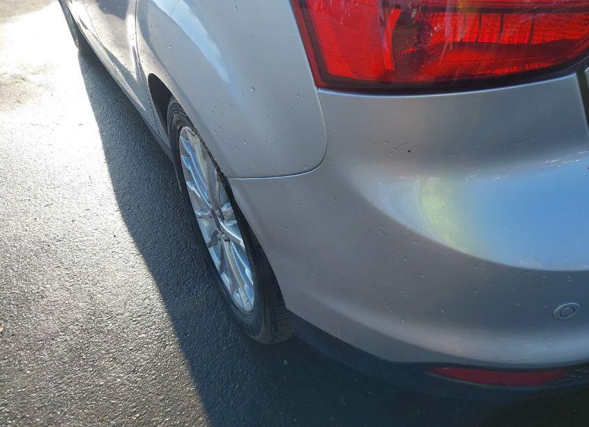 Photo 16 of 2013 Ford Focus ELECTRIC (VIN 1FADP3R47DL353351)