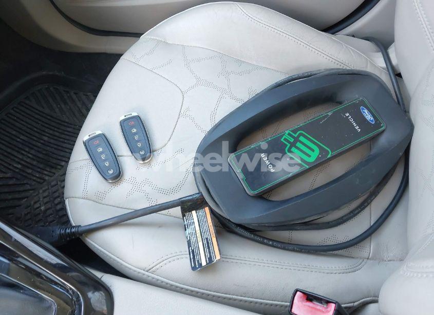 Photo 12 of 2013 Ford Focus ELECTRIC (VIN 1FADP3R49DL217920)