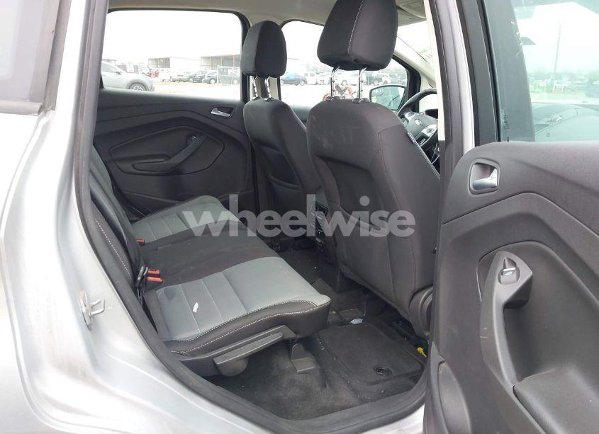 Photo 8 of 2013 Ford C-max HYBRID SE (VIN 1FADP5AU0DL542818)