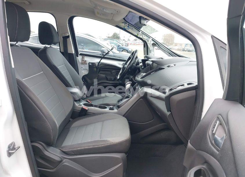 Photo 5 of 2013 Ford C-max HYBRID SE (VIN 1FADP5AU1DL513036)