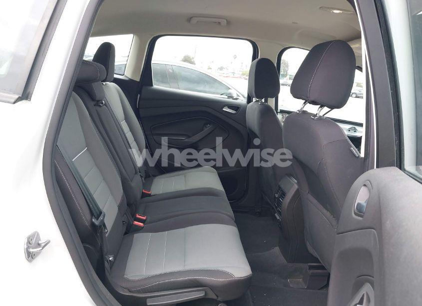 Photo 8 of 2013 Ford C-max HYBRID SE (VIN 1FADP5AU1DL513036)