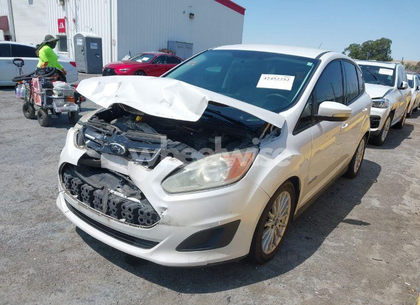Photo 2 of 2013 Ford C-max HYBRID SE (VIN 1FADP5AU1DL518916)