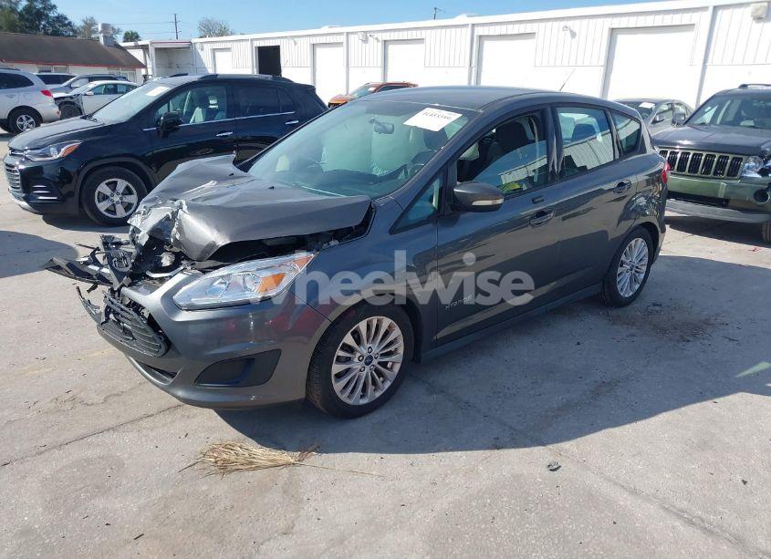 Photo 2 of 2018 Ford C-max HYBRID SE (VIN 1FADP5AU1JL101145)