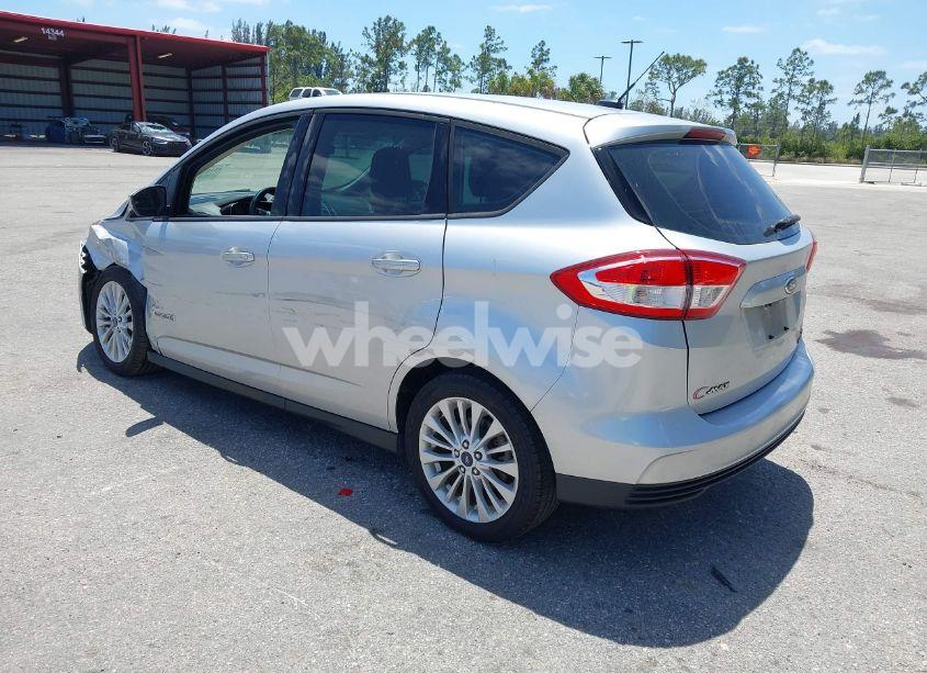 Photo 3 of 2018 Ford C-max HYBRID SE (VIN 1FADP5AU1JL104191)