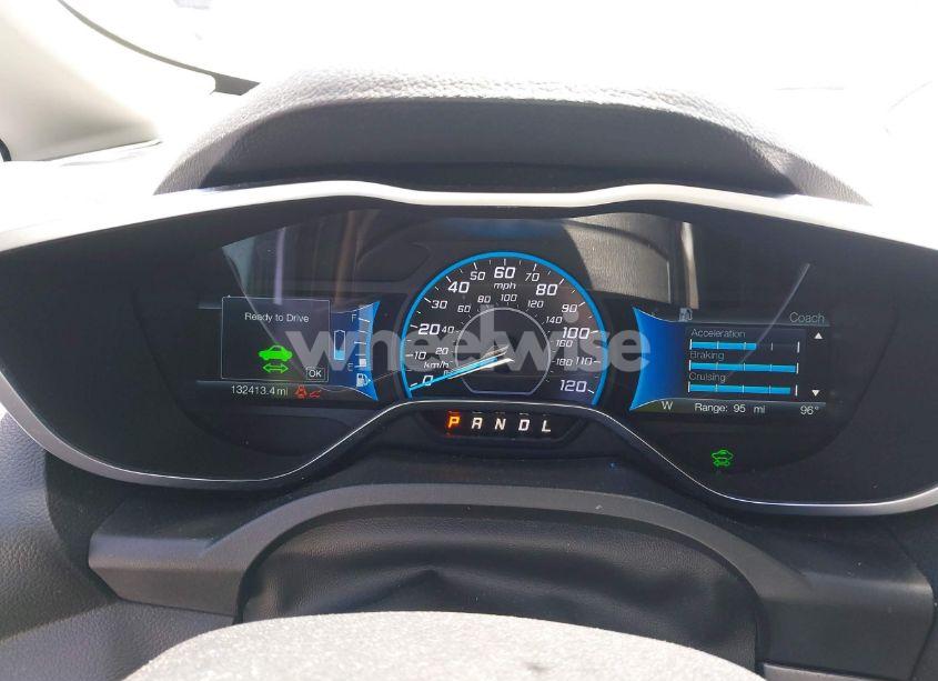 Photo 7 of 2018 Ford C-max HYBRID SE (VIN 1FADP5AU1JL104191)