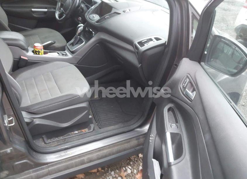 Photo 5 of 2013 Ford C-max HYBRID SE (VIN 1FADP5AU2DL531724)