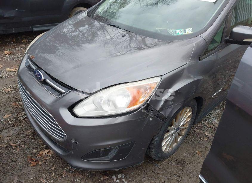 Photo 6 of 2013 Ford C-max HYBRID SE (VIN 1FADP5AU2DL531724)